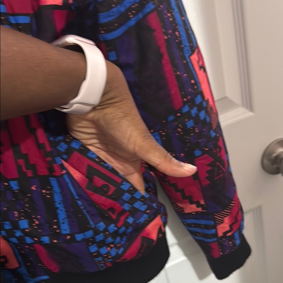 Colorful Geometric Bomber Jacket - Picture 7 of 9